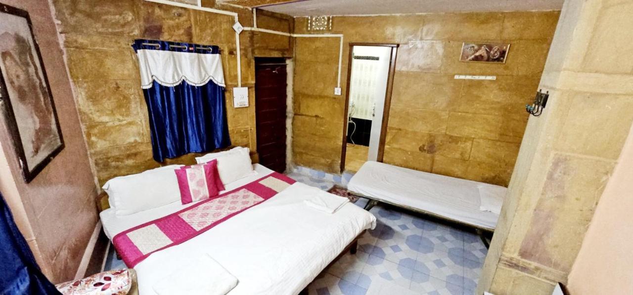 Nomadic Backpackers Hostel Jaisalmer Ruang foto
